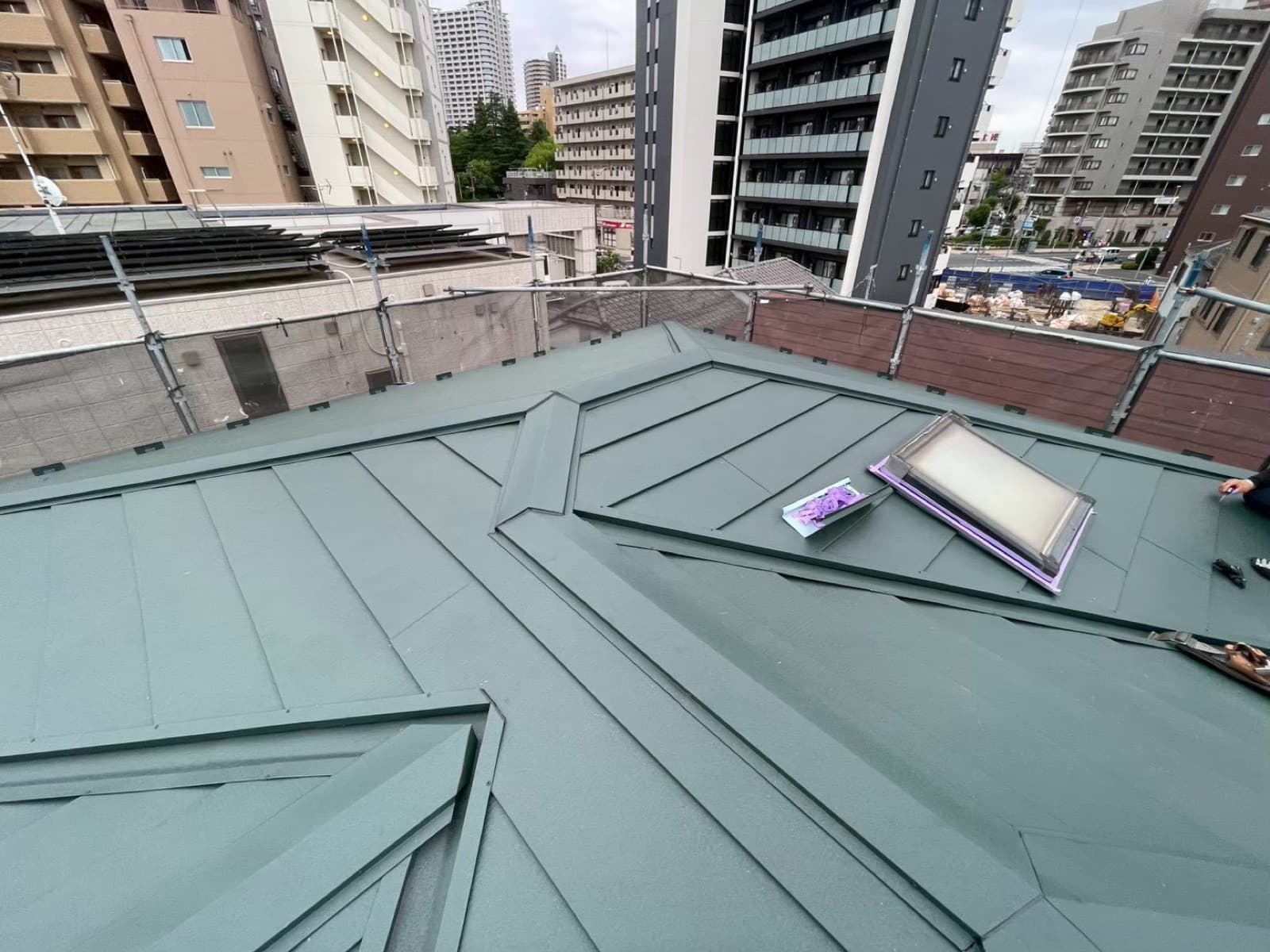 越谷市 O様邸 屋根カバー工事